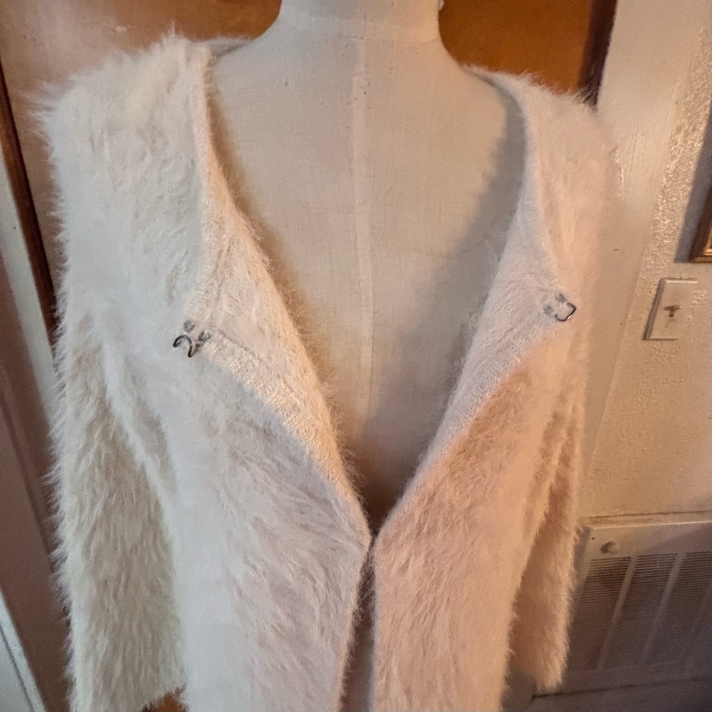 Sanctuary duster cardigan sweater.  Cream /Winter white.  Small. Pockets - Picture 4 of 6